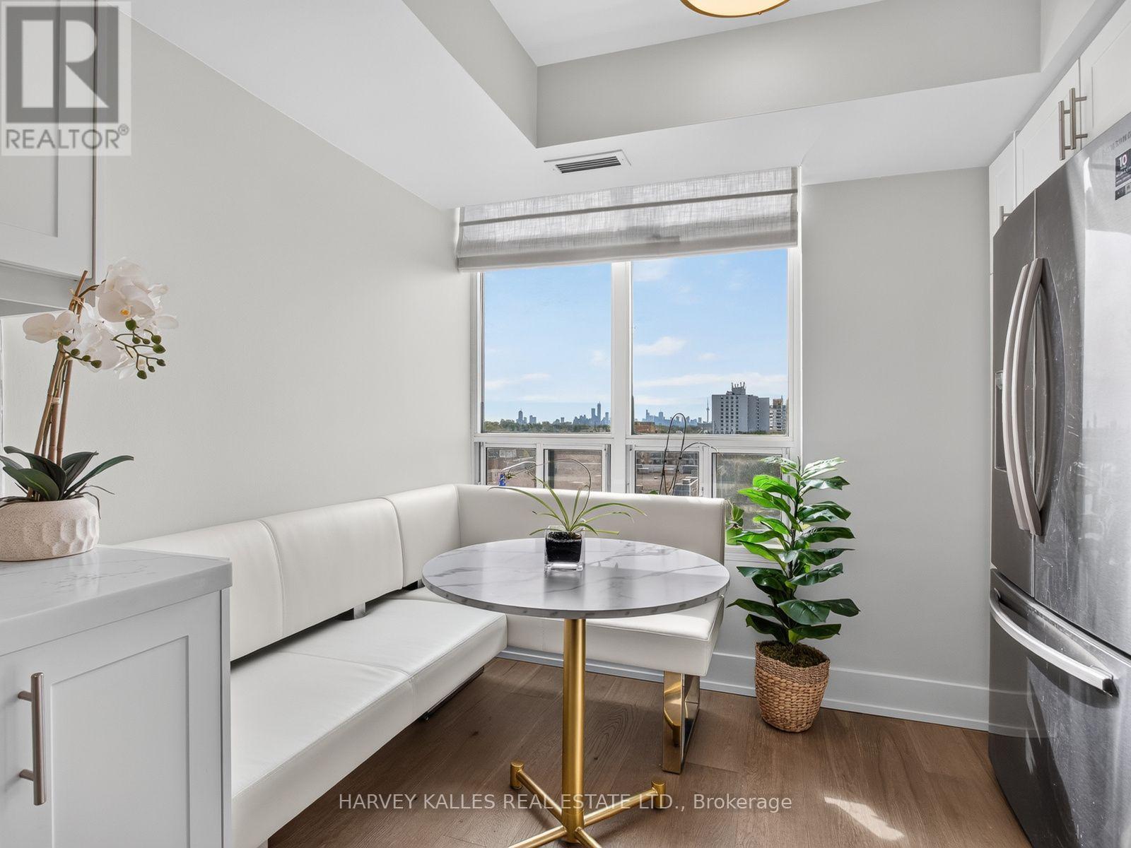 1004 - 8 COVINGTON ROAD