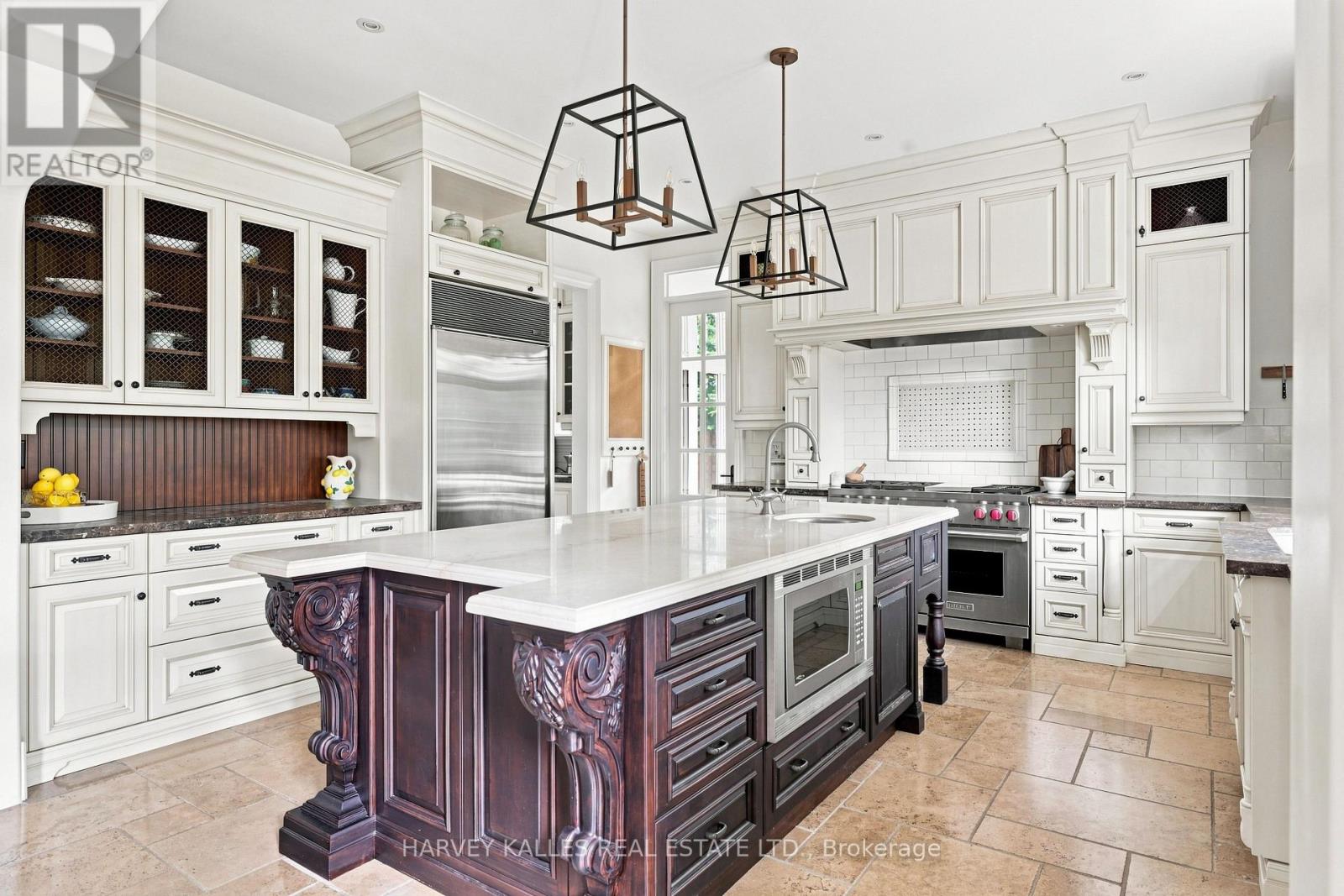 14 DENEWOOD CRESCENT