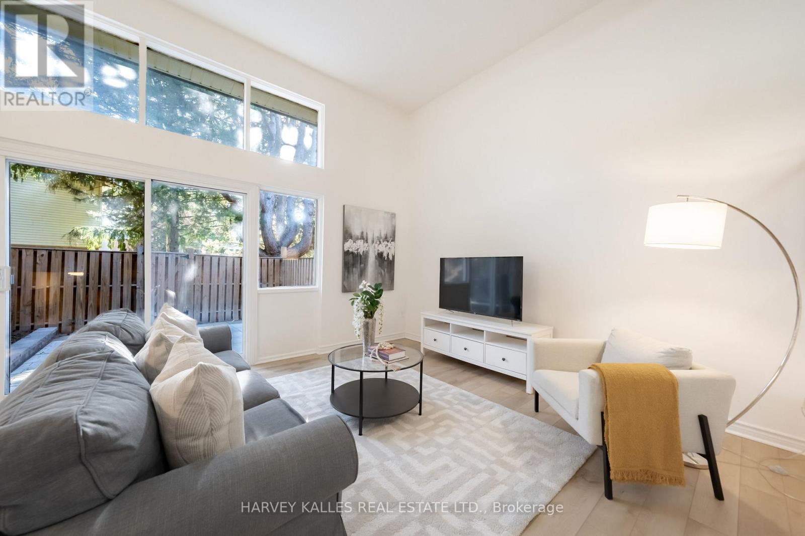 102 JENNY WREN WAY