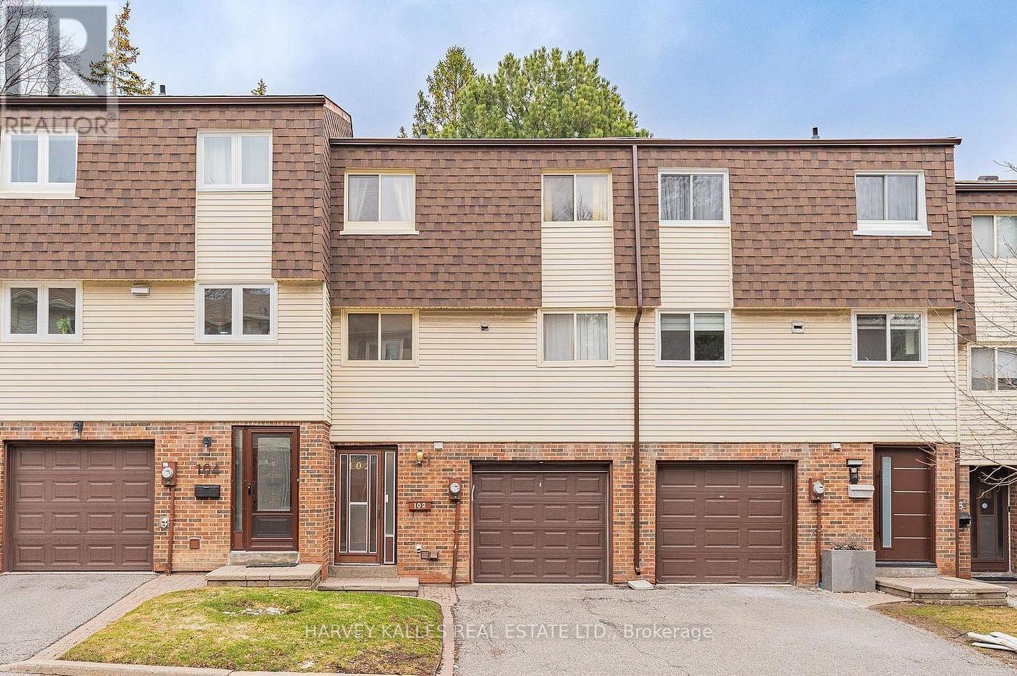 102 JENNY WREN WAY