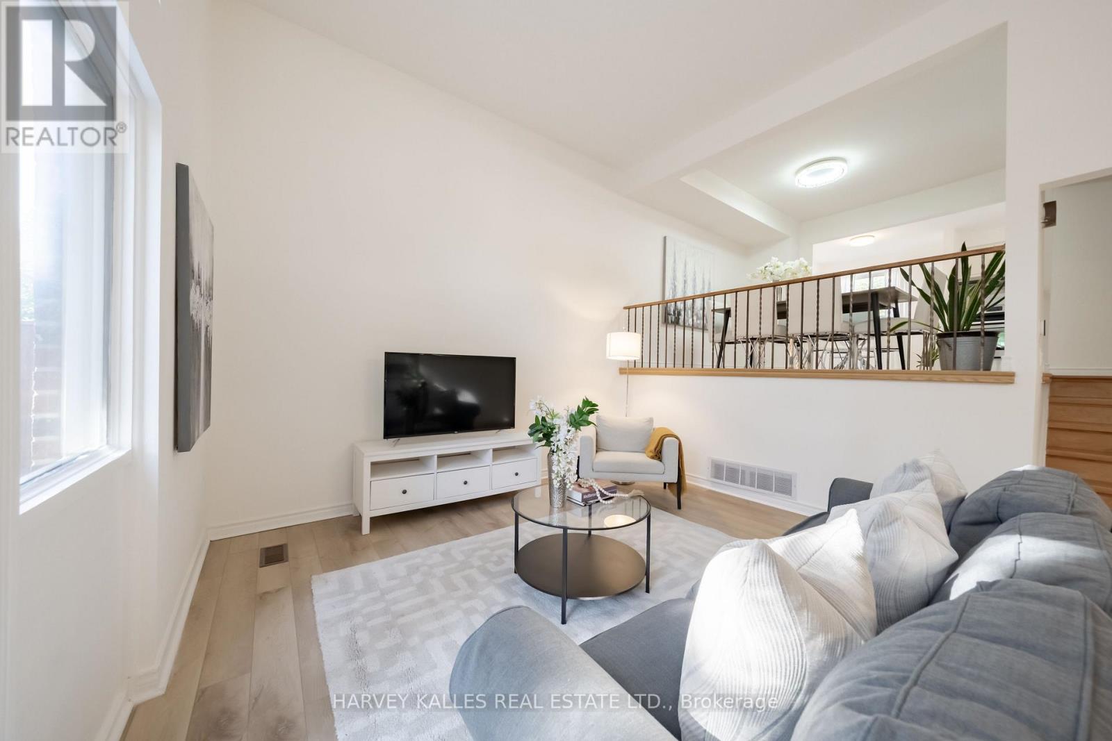 102 JENNY WREN WAY