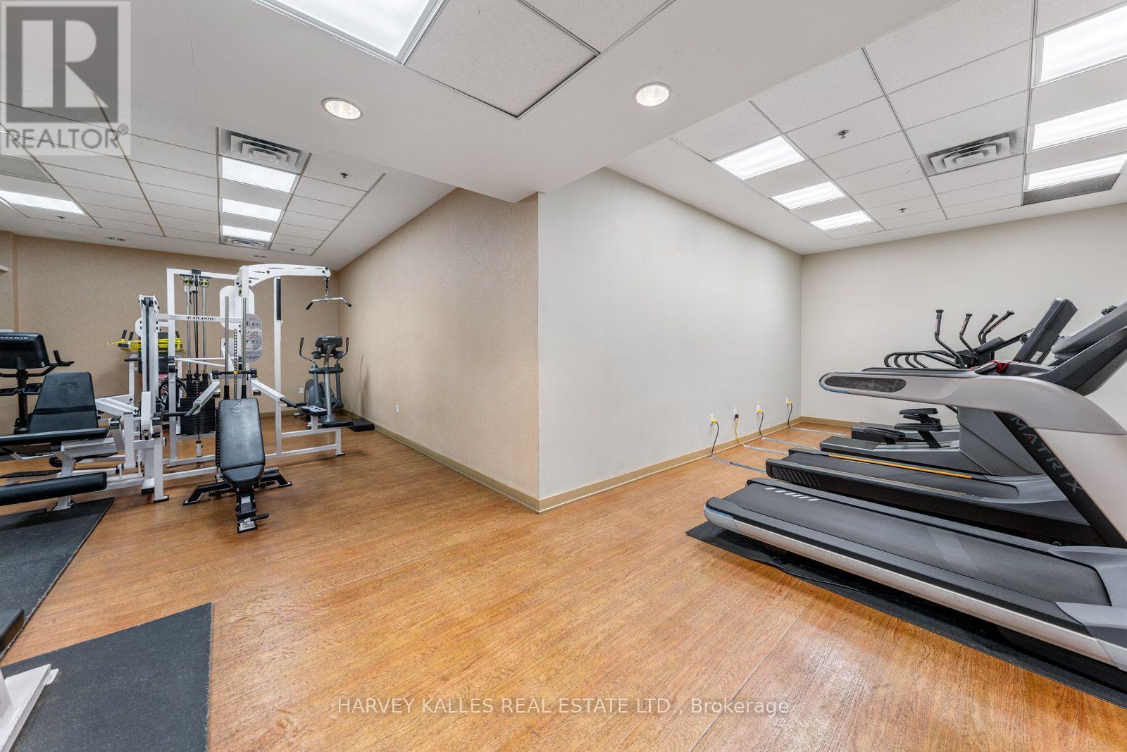507 - 954 KING STREET W