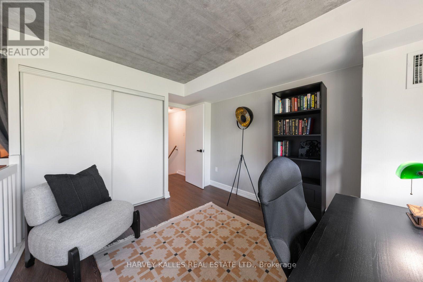 507 - 954 KING STREET W