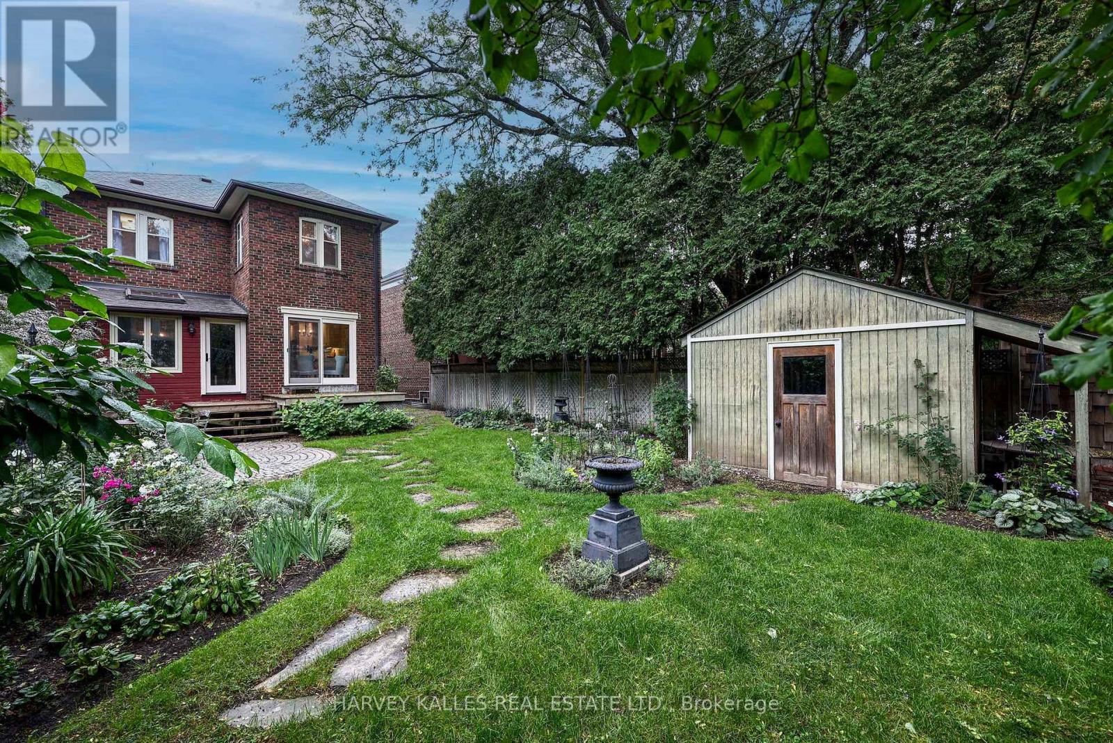 617 LONSDALE ROAD