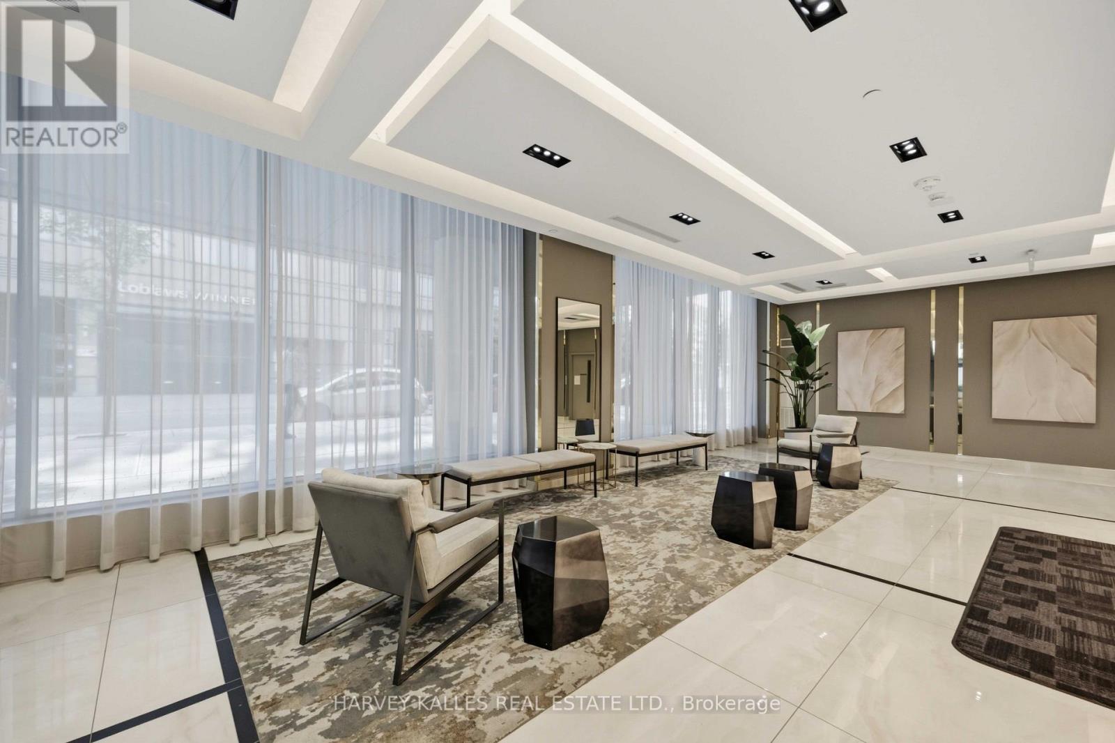 410 - 543 RICHMOND STREET W