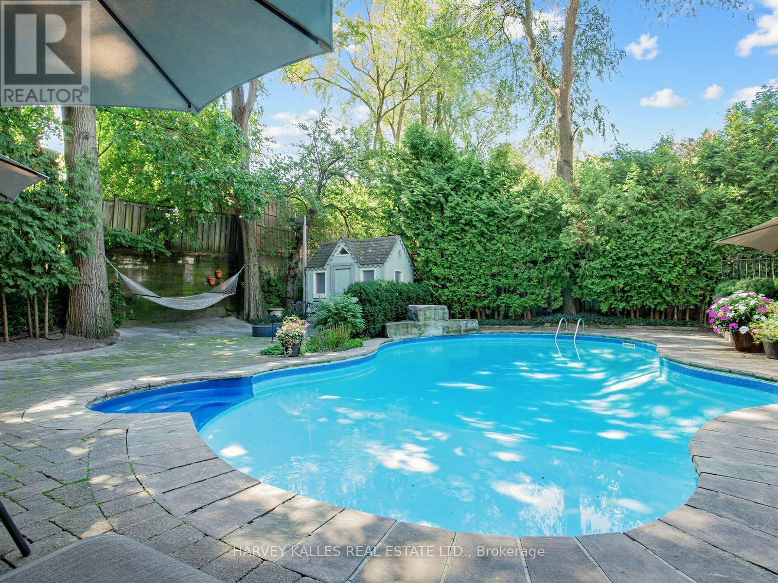 55 VIEWMOUNT AVENUE