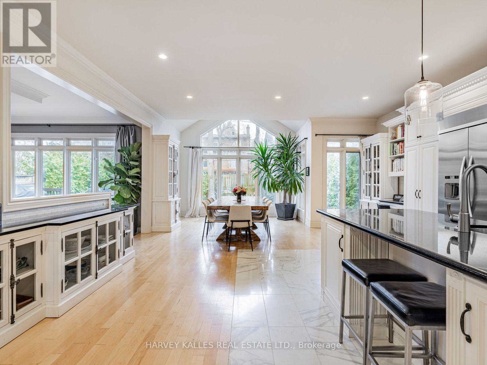 55 VIEWMOUNT AVENUE