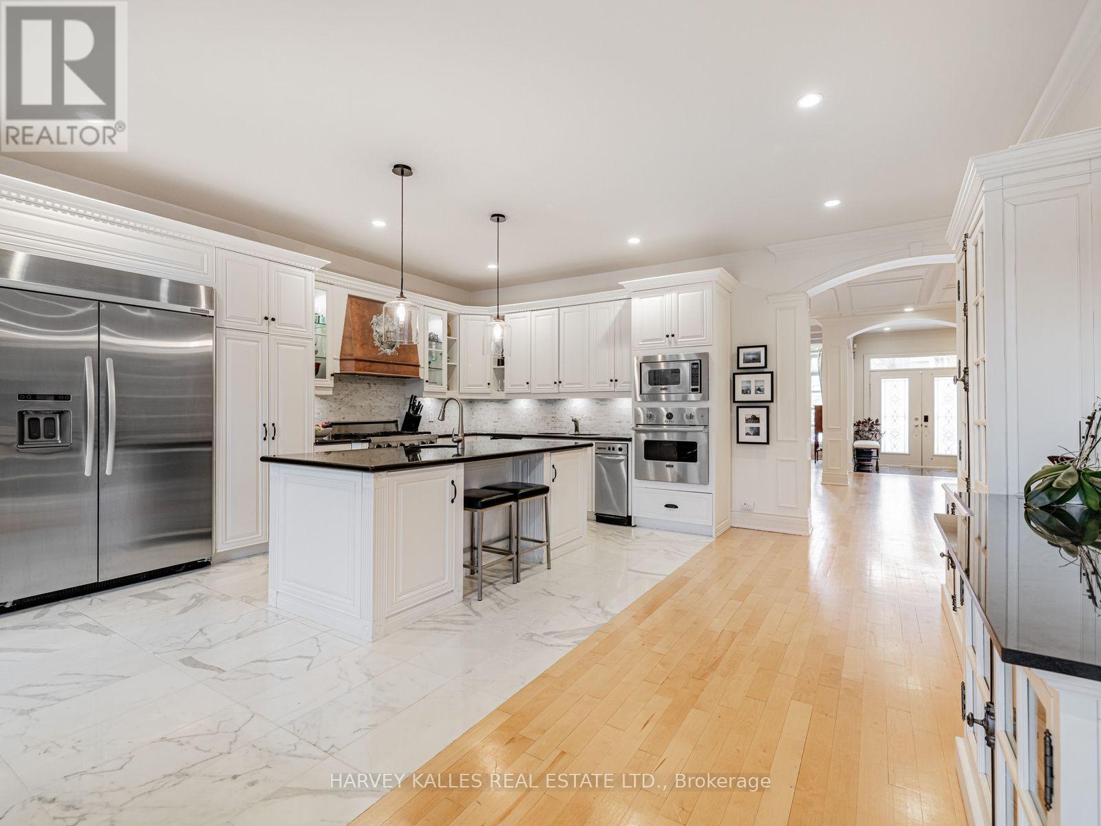 55 VIEWMOUNT AVENUE