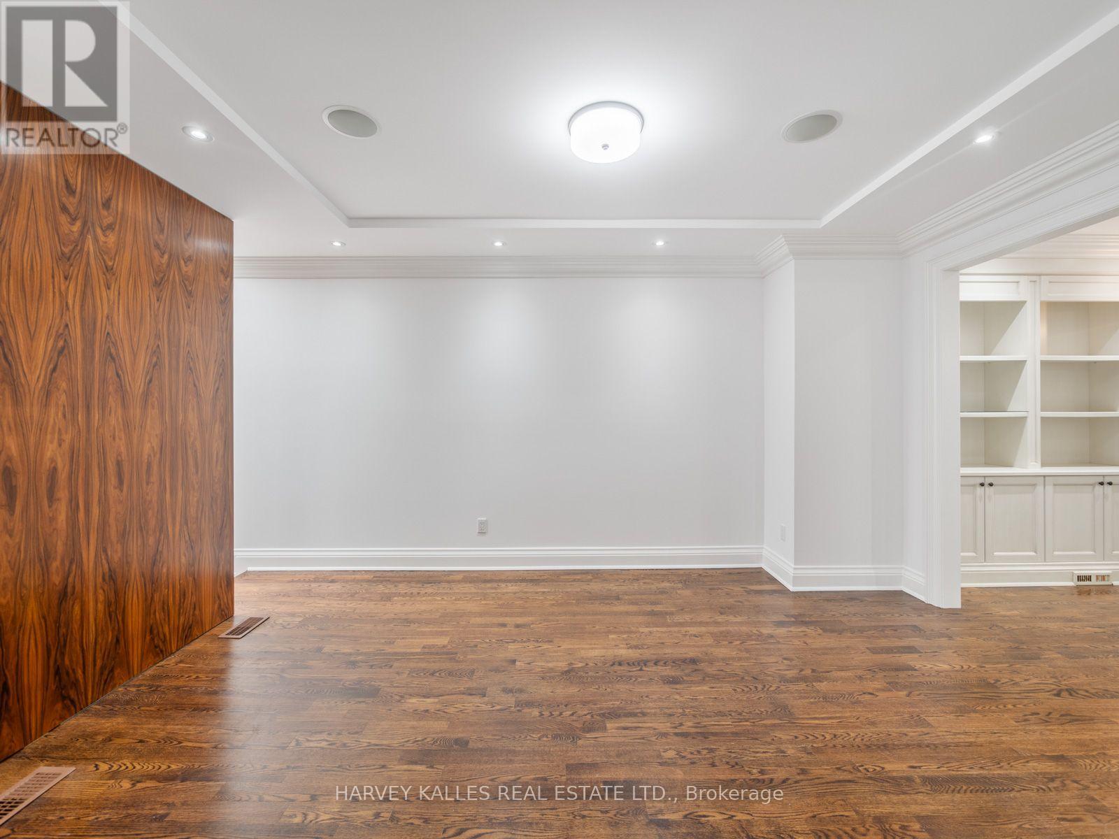 67 WARREN ROAD