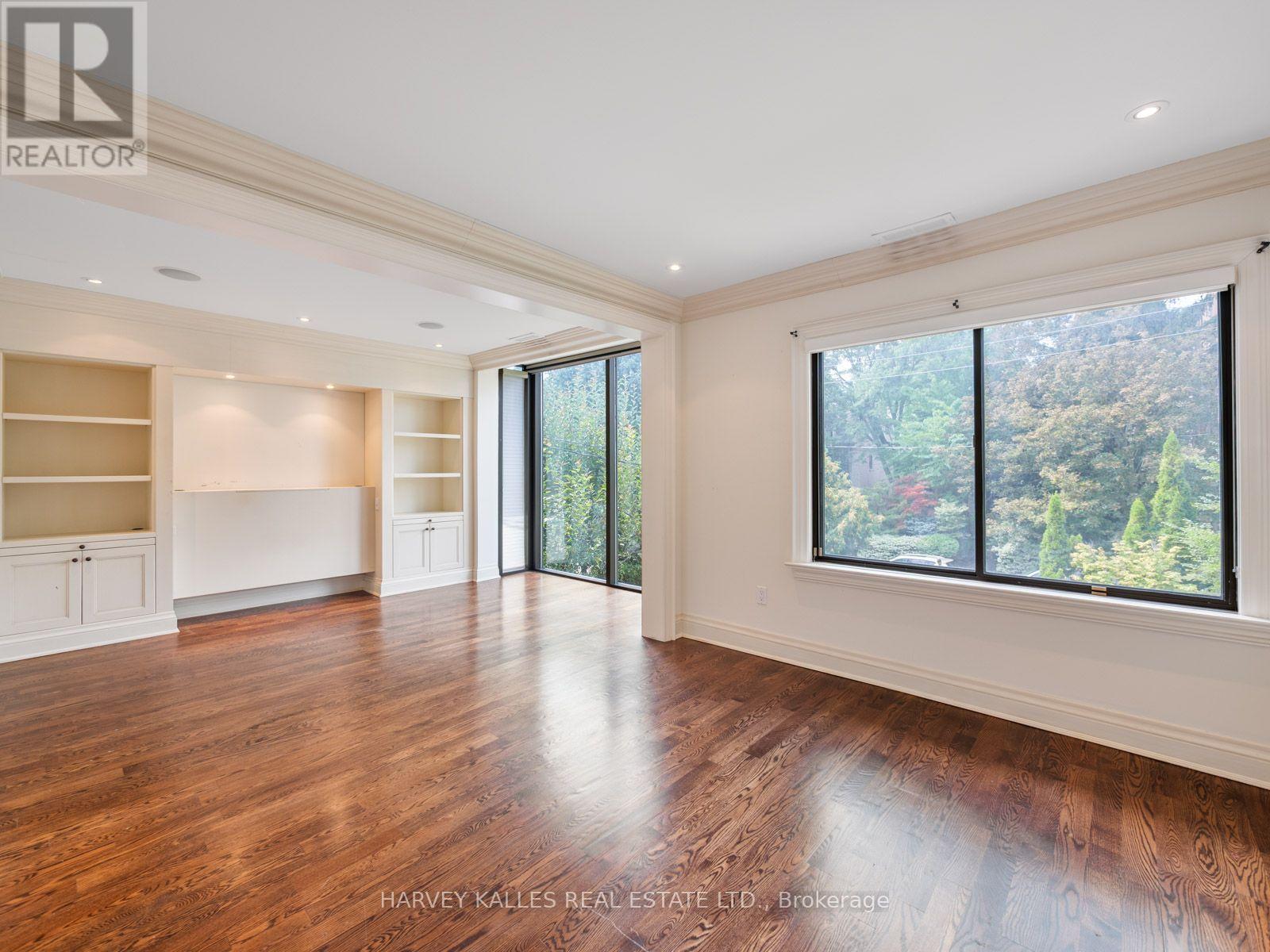 67 WARREN ROAD