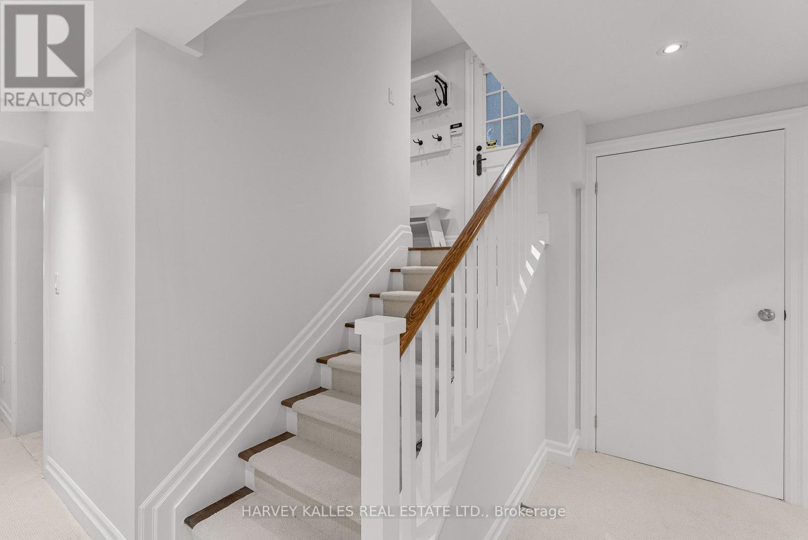 121 JOHNSTON AVENUE
