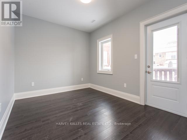 MAIN - 987 AVENUE ROAD