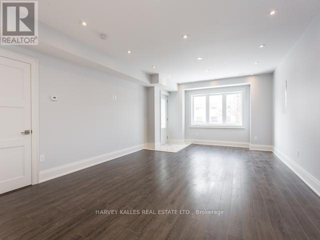 MAIN - 987 AVENUE ROAD