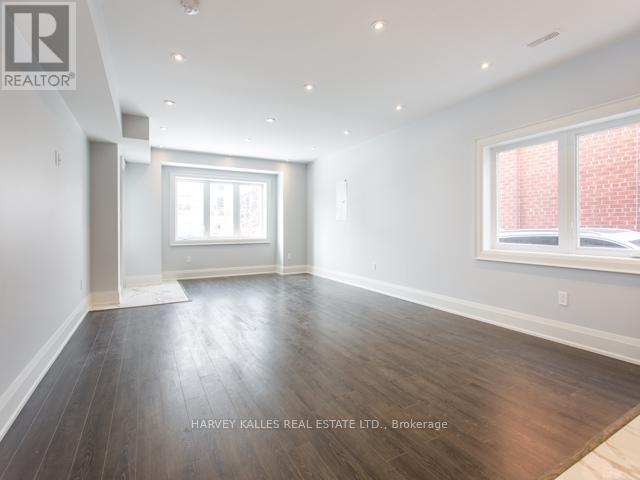 MAIN - 987 AVENUE ROAD