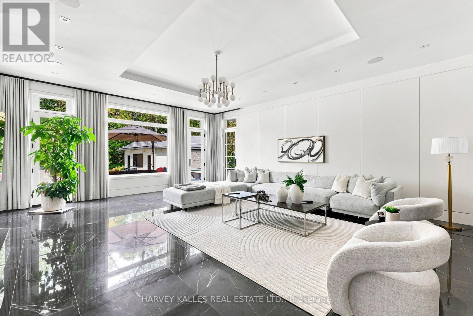 126 SANDRINGHAM DRIVE