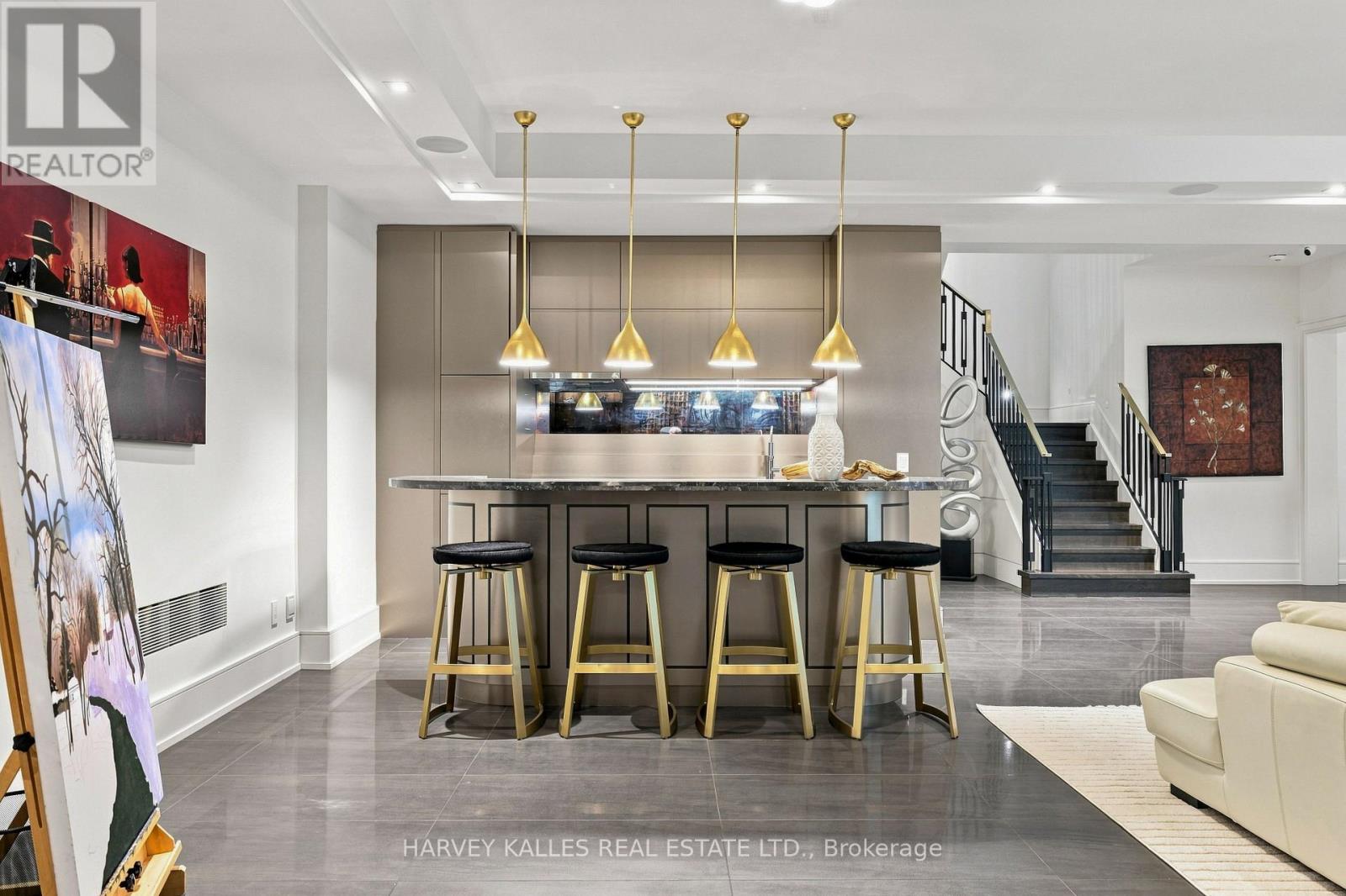 126 SANDRINGHAM DRIVE