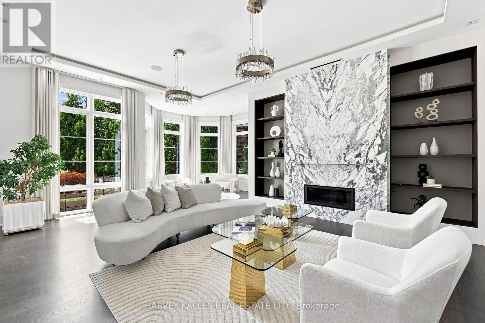 126 SANDRINGHAM DRIVE