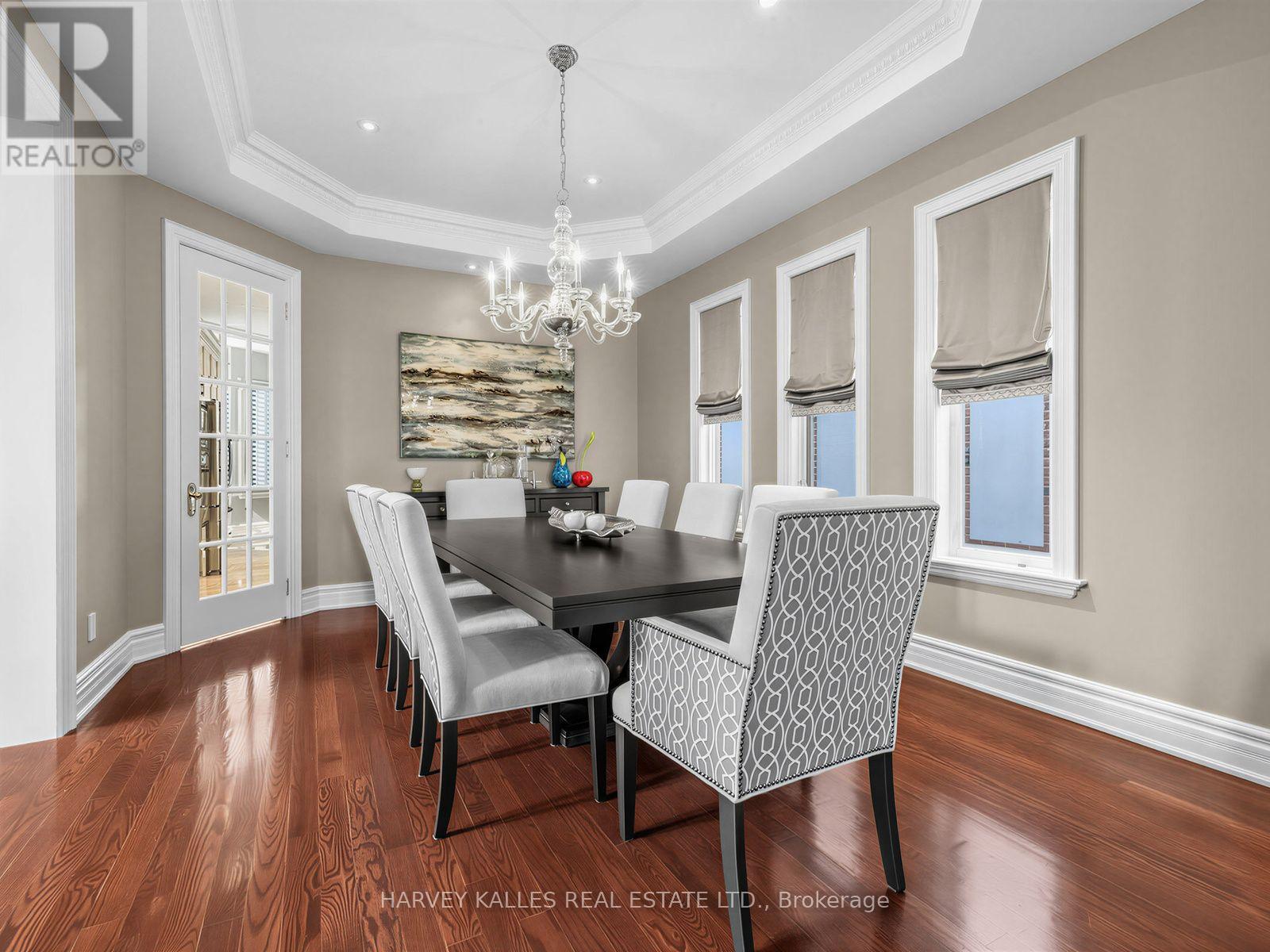 629 BEDFORD PARK AVENUE