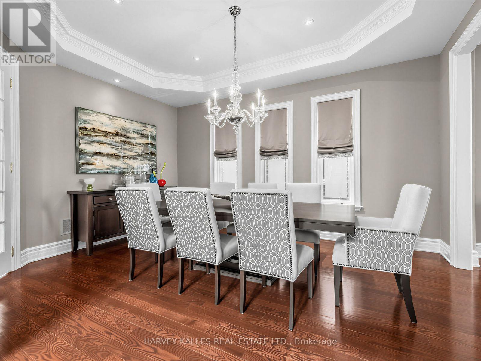 629 BEDFORD PARK AVENUE