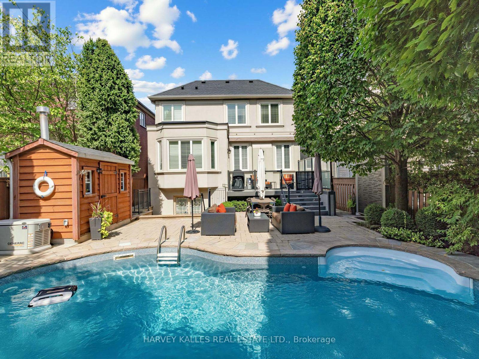 629 BEDFORD PARK AVENUE