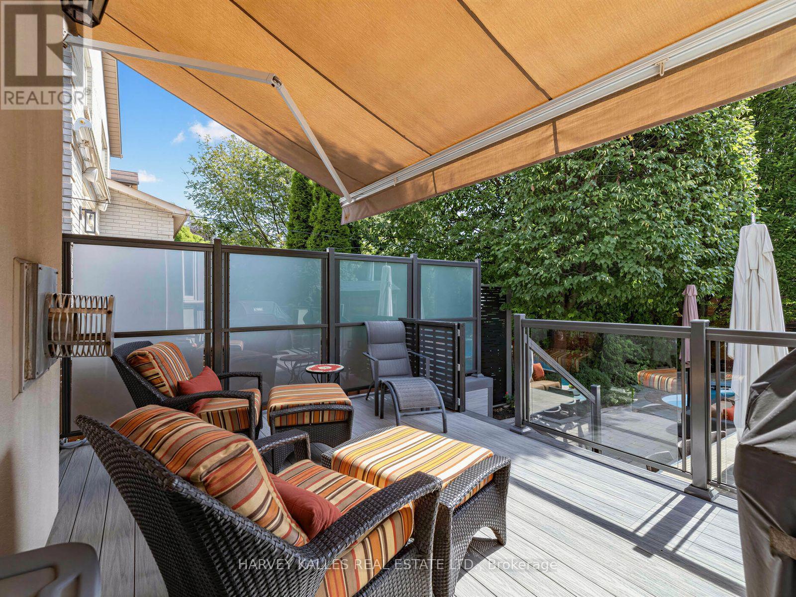 629 BEDFORD PARK AVENUE