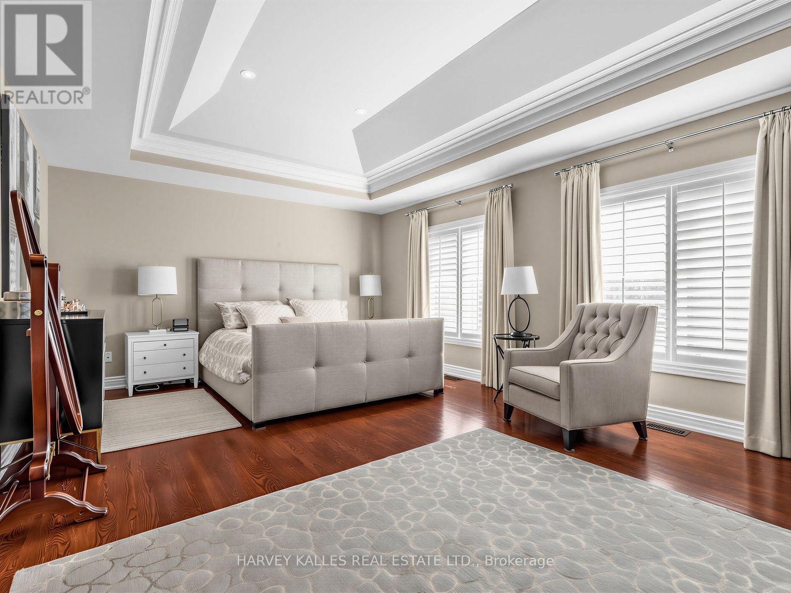 629 BEDFORD PARK AVENUE