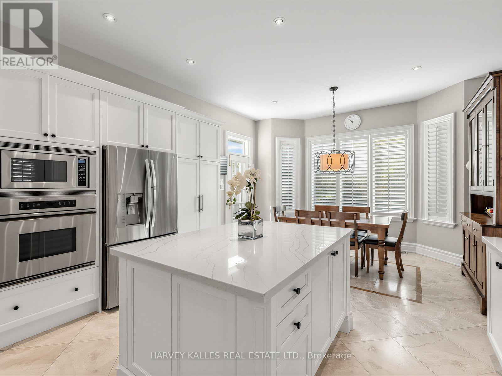 629 BEDFORD PARK AVENUE