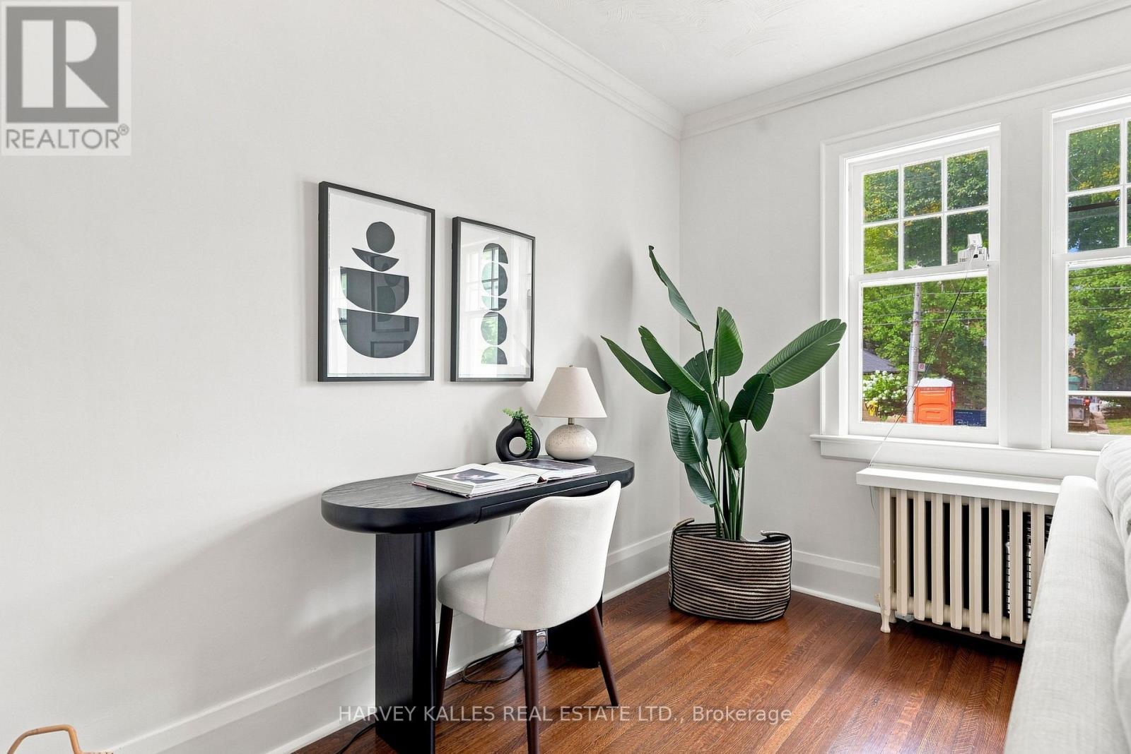 231 GLENGROVE AVENUE W