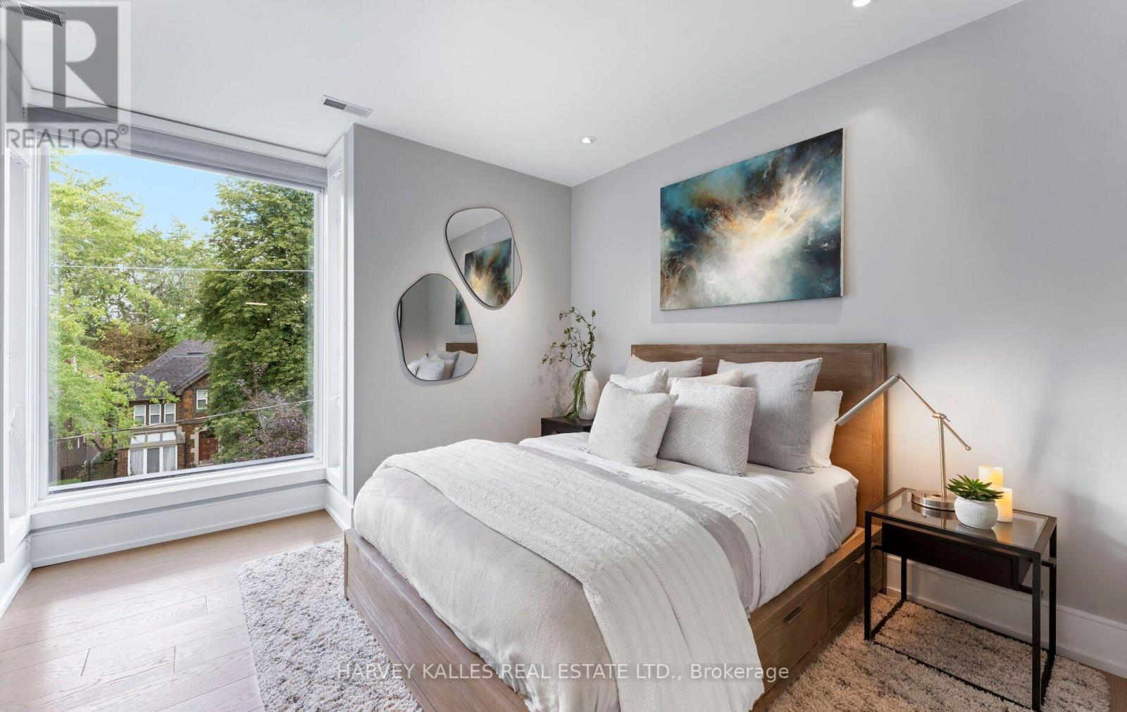 33 TARLTON ROAD