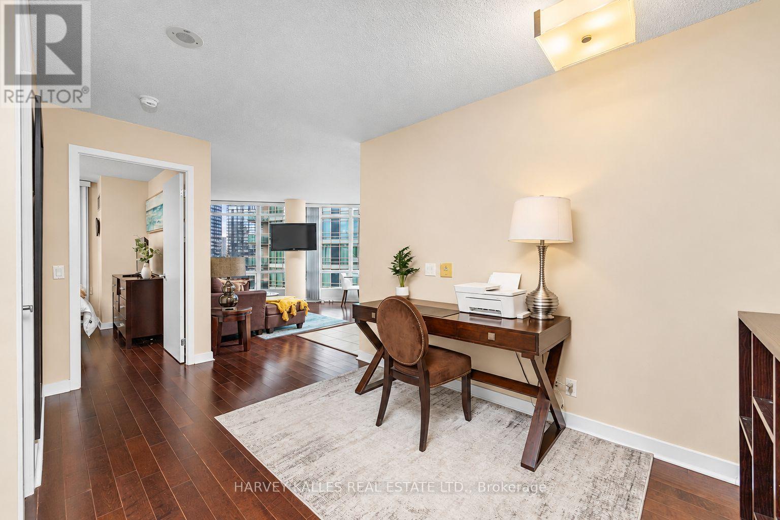 2803 - 373 FRONT STREET W