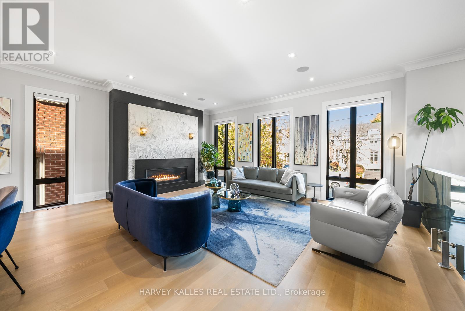 75 BANNOCKBURN AVENUE