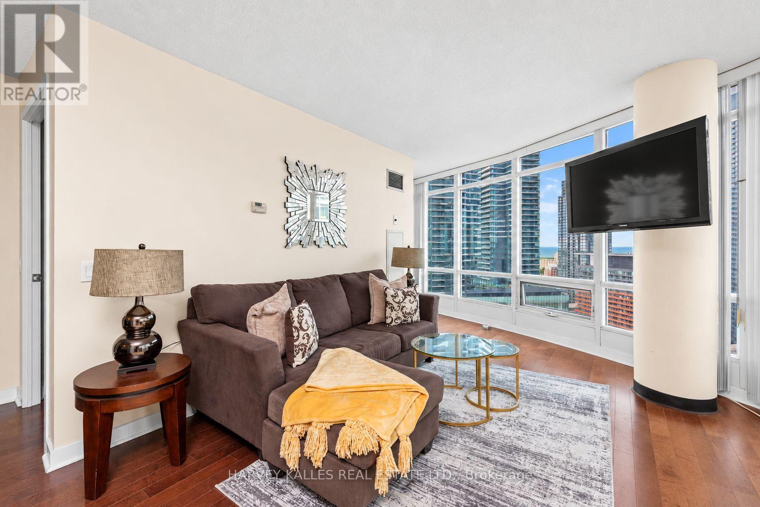 2803 - 373 FRONT STREET W