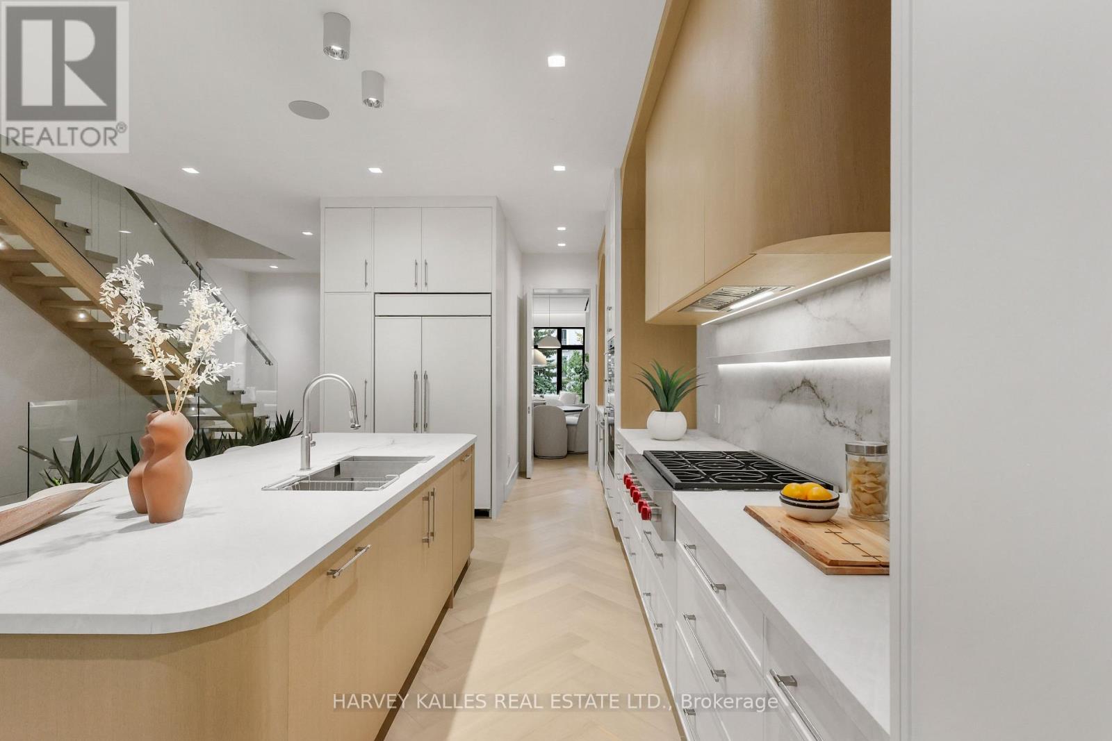 108 HEATH STREET W