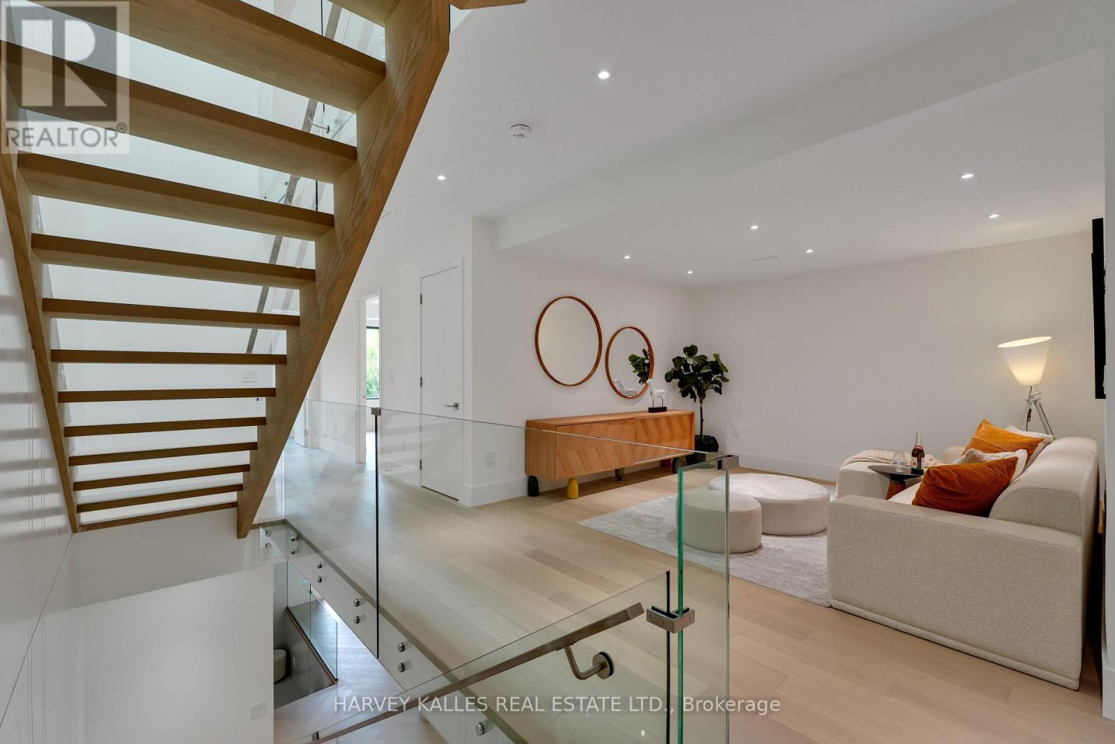 108 HEATH STREET W