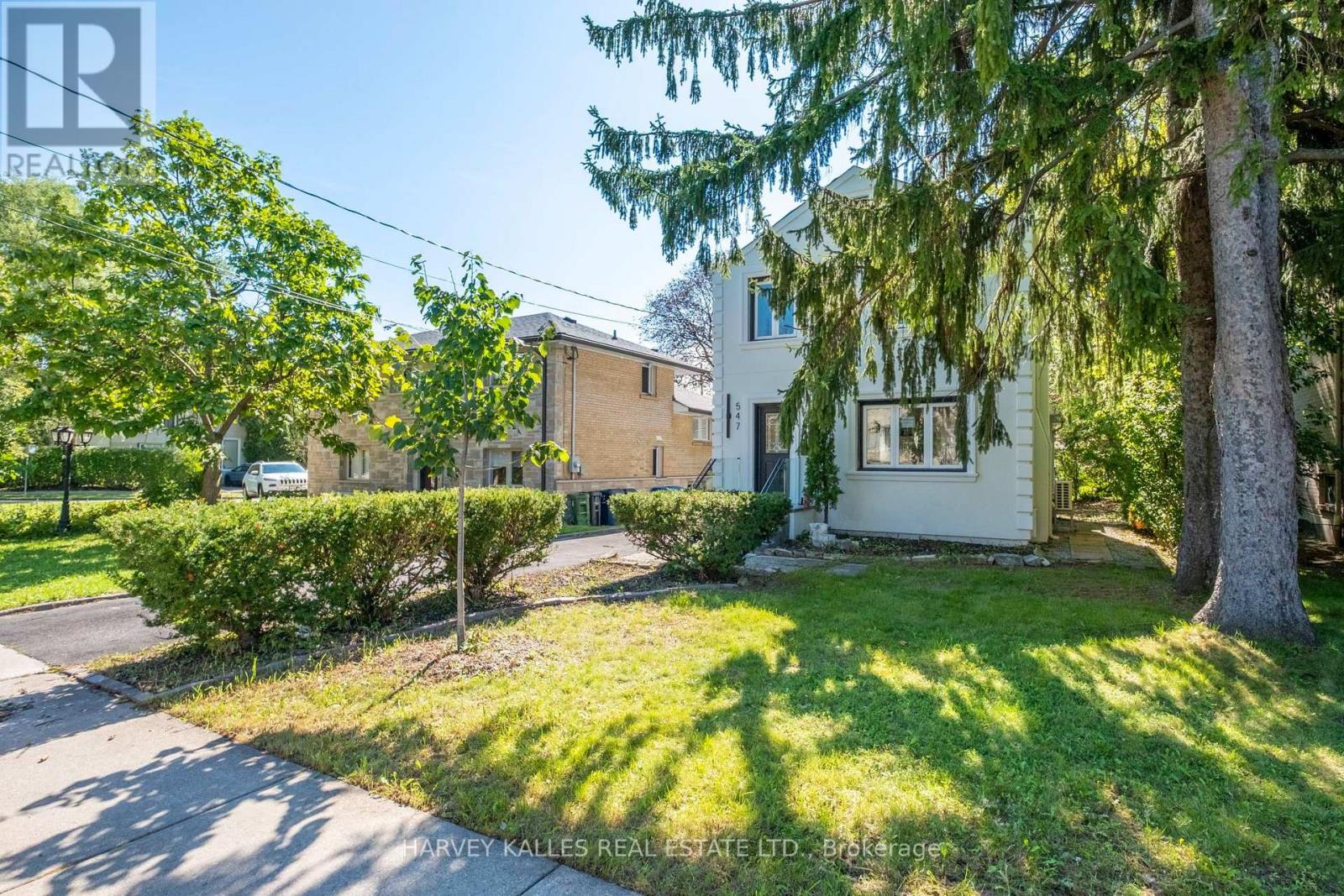 547 MELROSE AVENUE
