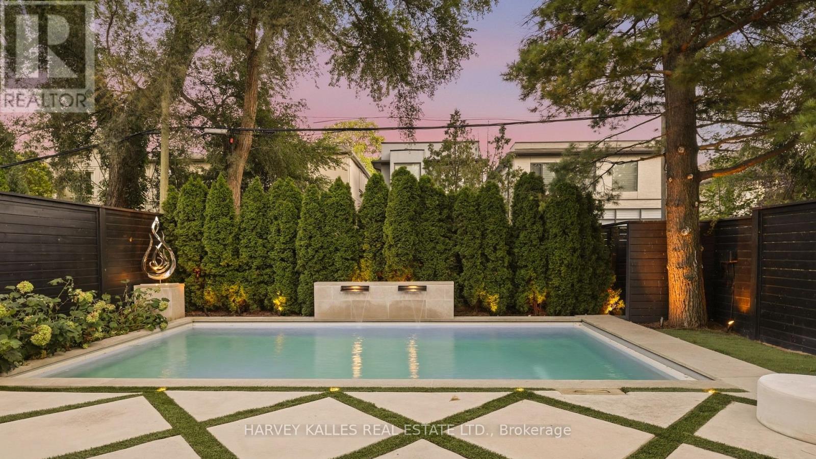 363 BEDFORD PARK AVENUE