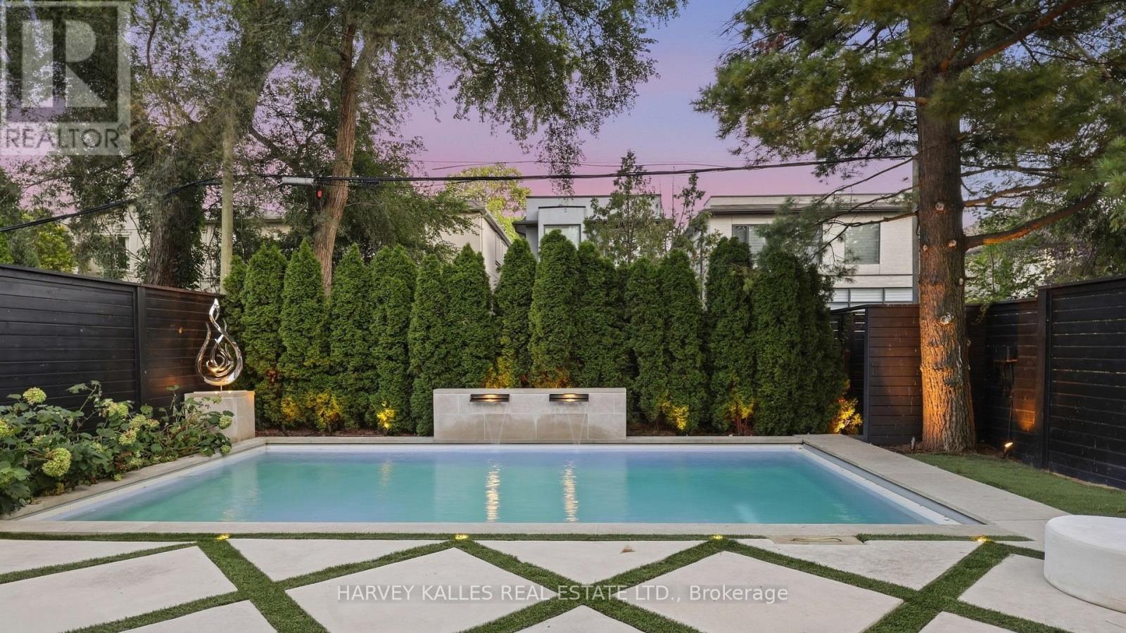 363 BEDFORD PARK AVENUE