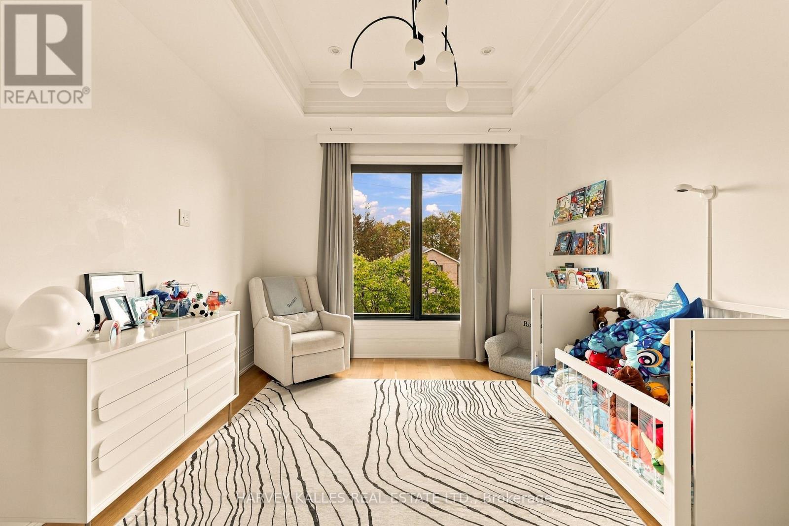 363 BEDFORD PARK AVENUE