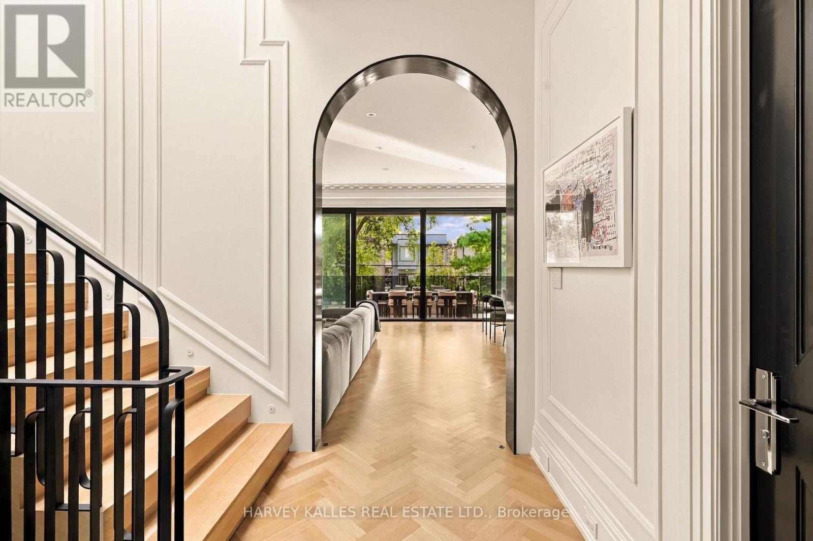 363 BEDFORD PARK AVENUE