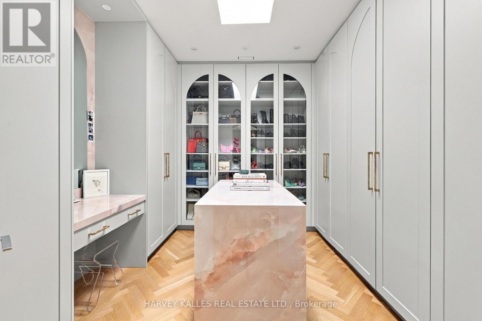 363 BEDFORD PARK AVENUE