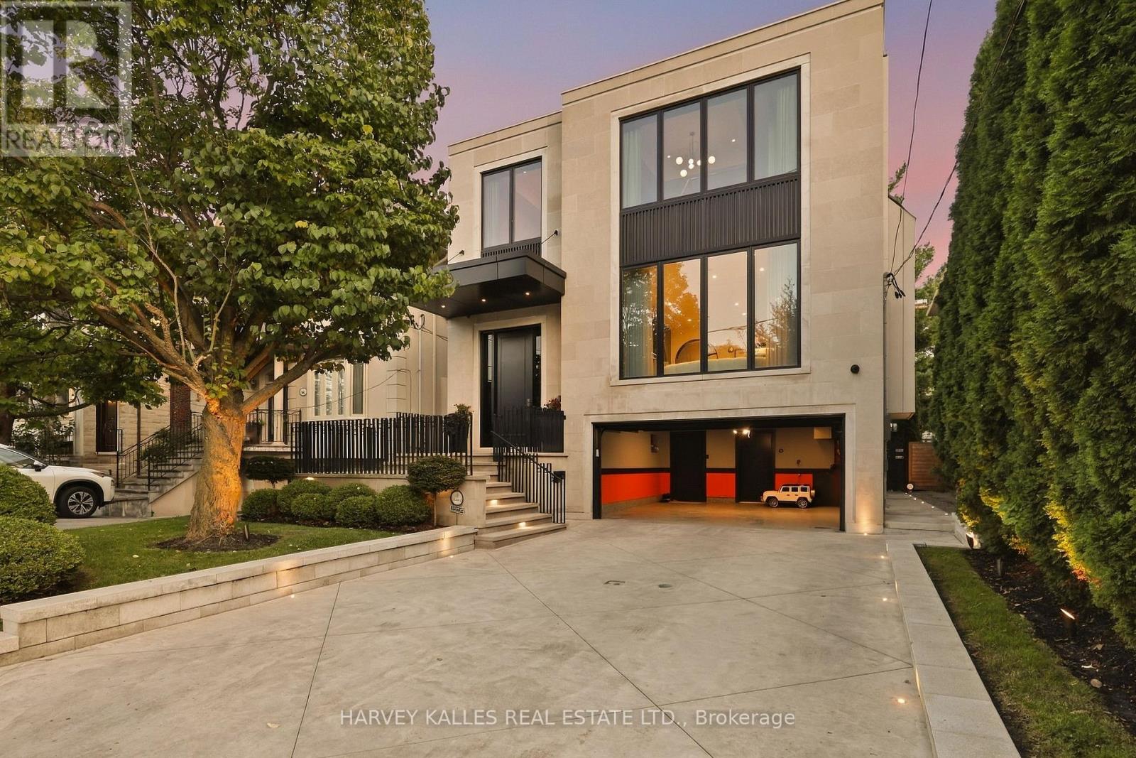 363 BEDFORD PARK AVENUE