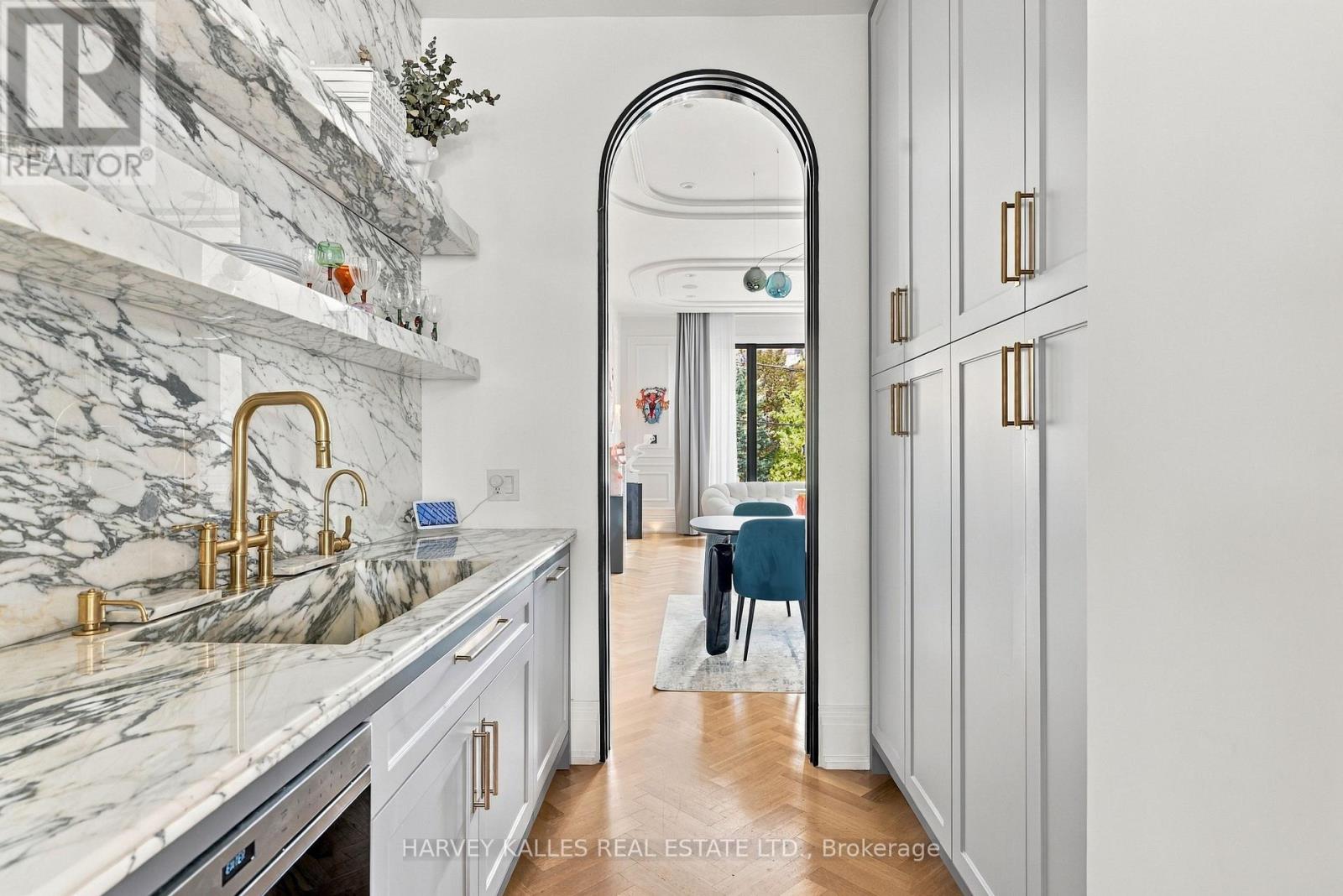 363 BEDFORD PARK AVENUE