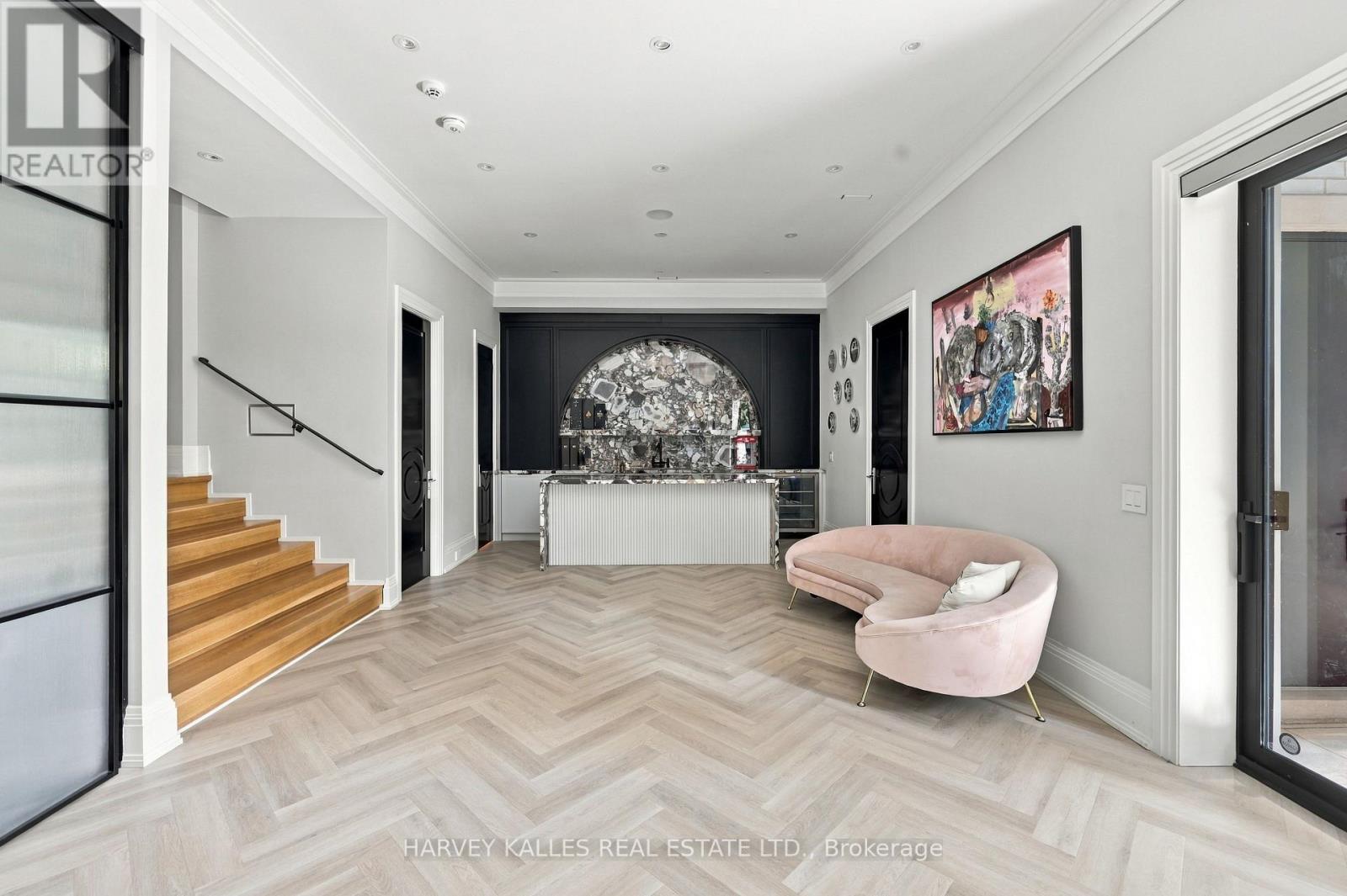 363 BEDFORD PARK AVENUE