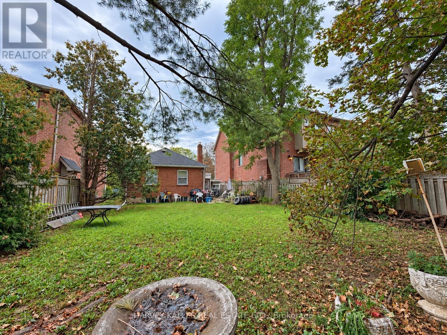 78 BANNOCKBURN AVENUE