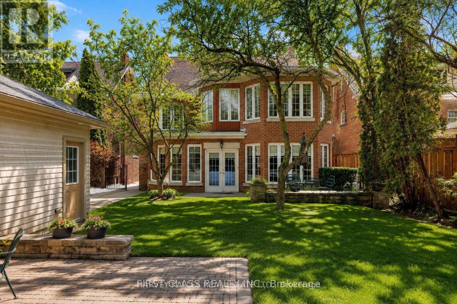 80 DOUGLAS DRIVE