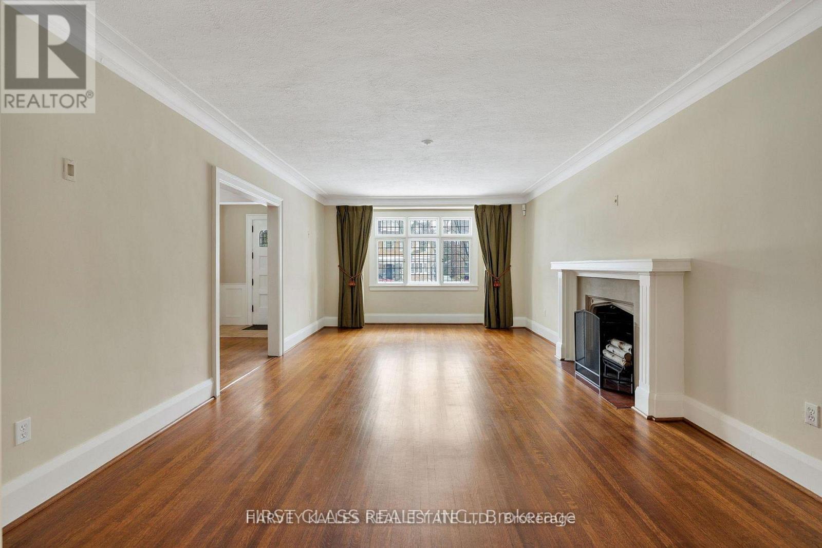 80 DOUGLAS DRIVE