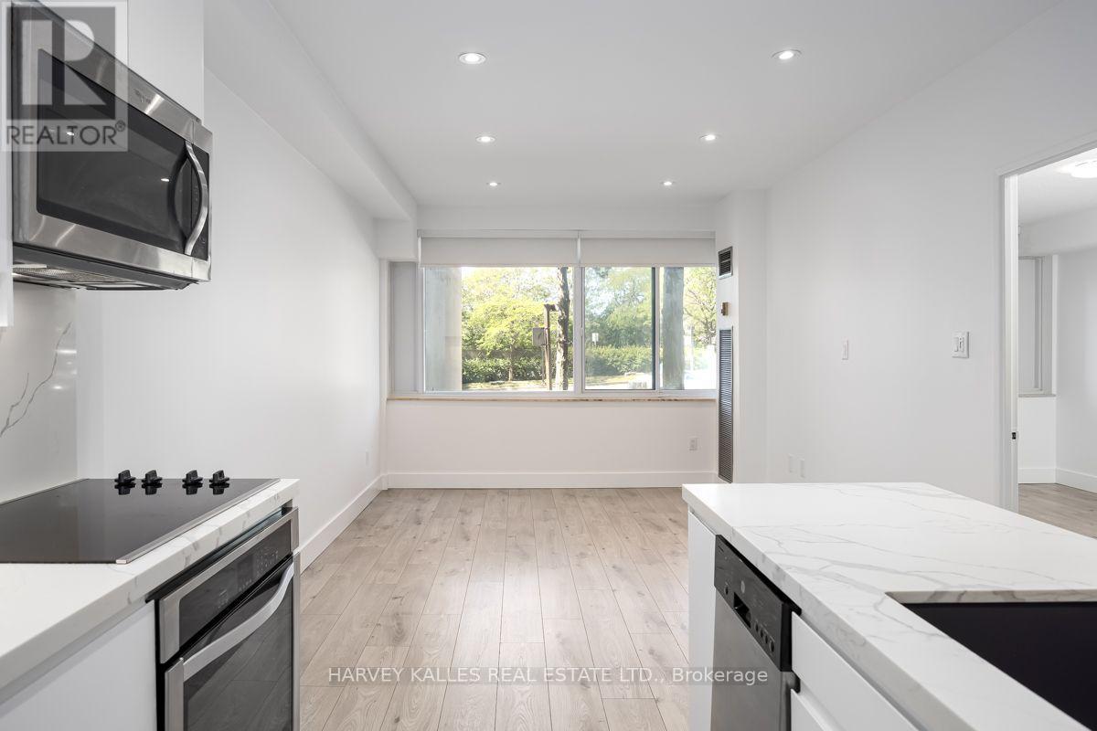 110 - 3000 BATHURST STREET