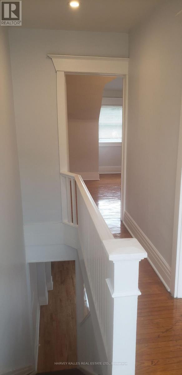 UPPER - 226 ASHWORTH AVENUE