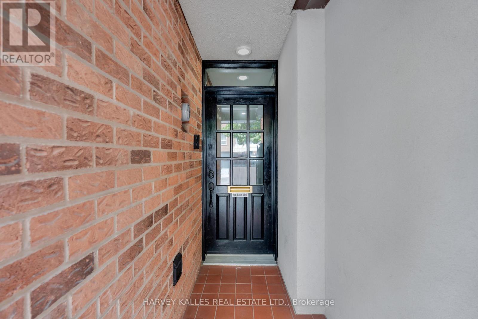 49 GRANBY STREET