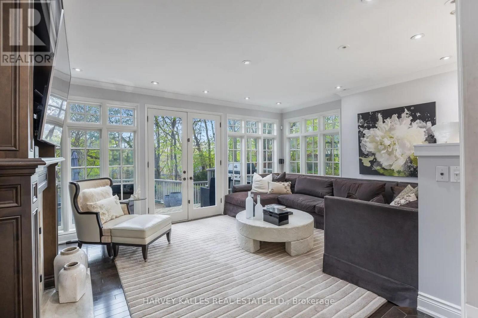 141 OLD FOREST HILL ROAD